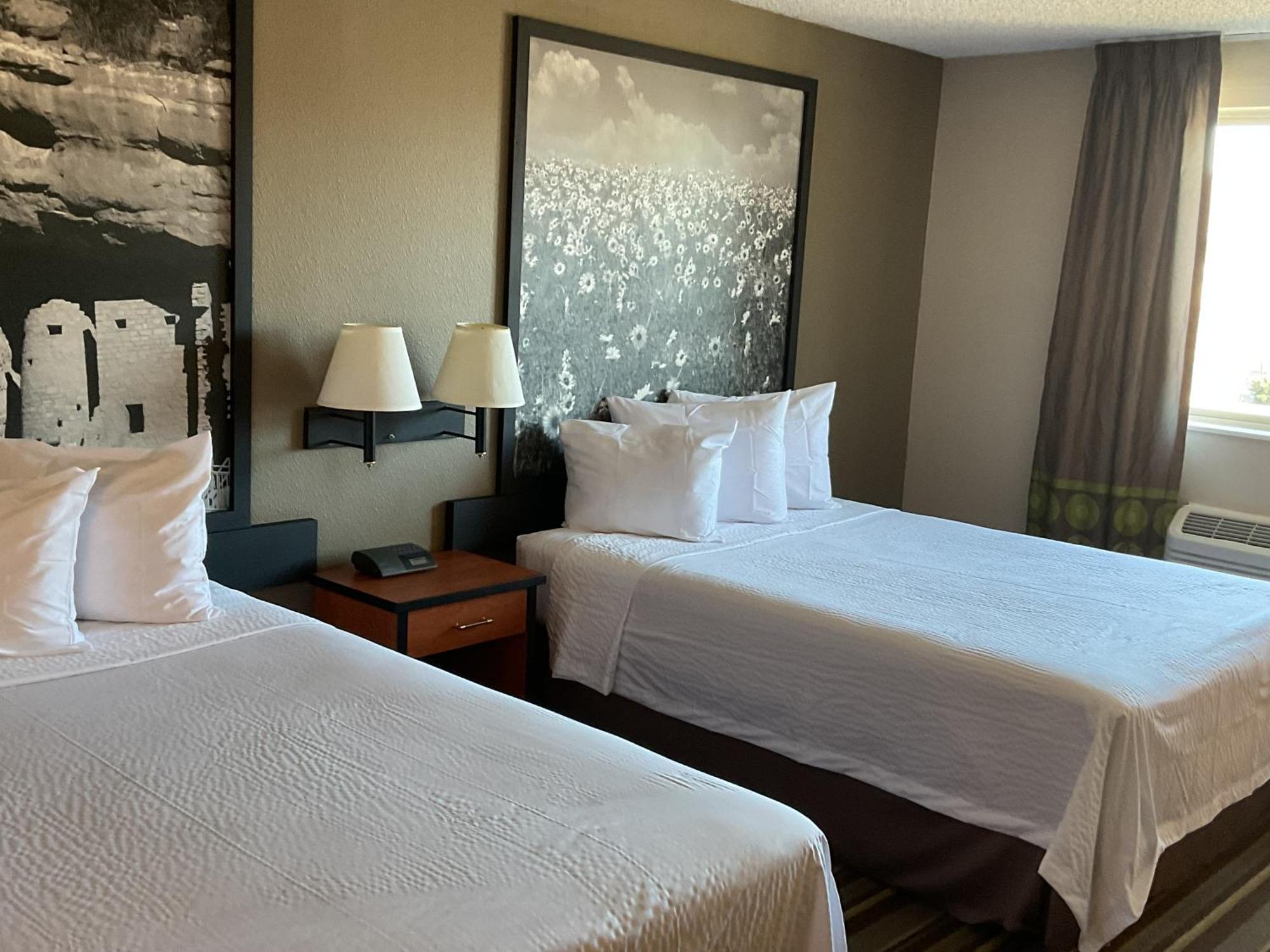Мотель Super 8 By Wyndham Colorado Springs Airport Экстерьер фото